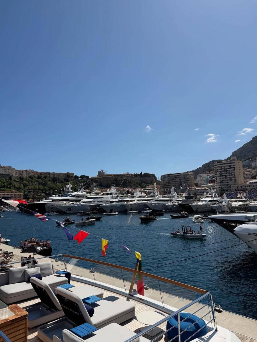 Shandy Aulia nonton F1 di Monaco