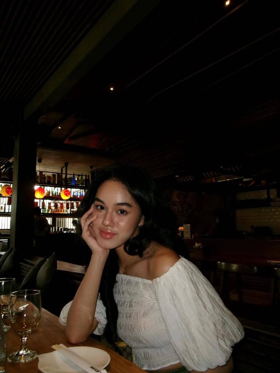 Ide makeup gen Z ala Shaista Tanisha