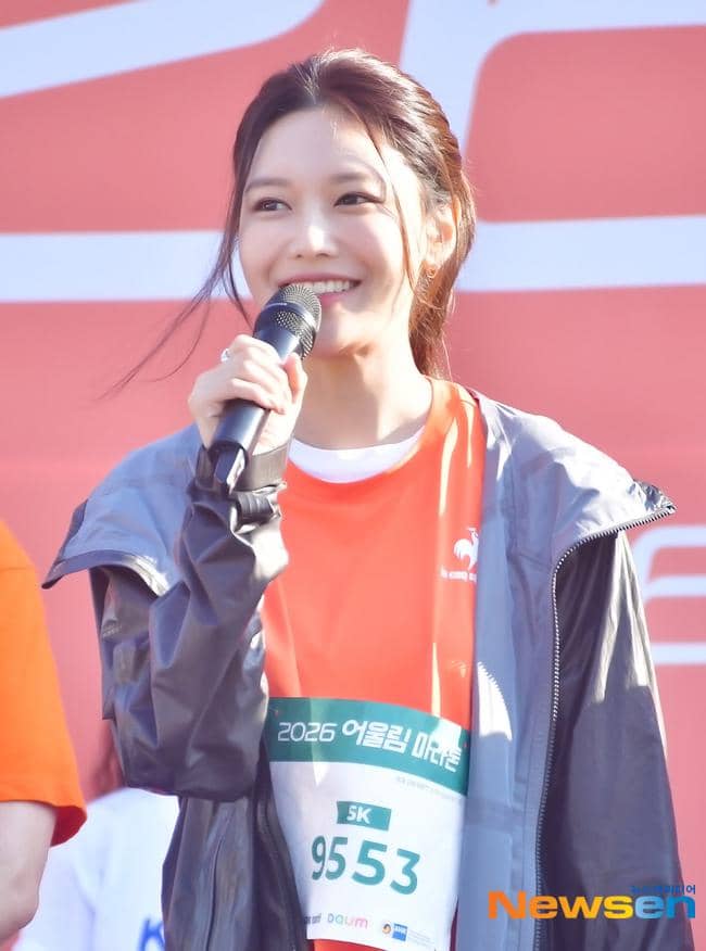 Sooyoung SNSD maraton usai putus dari Jung Kyung Ho (dok. Newsen)