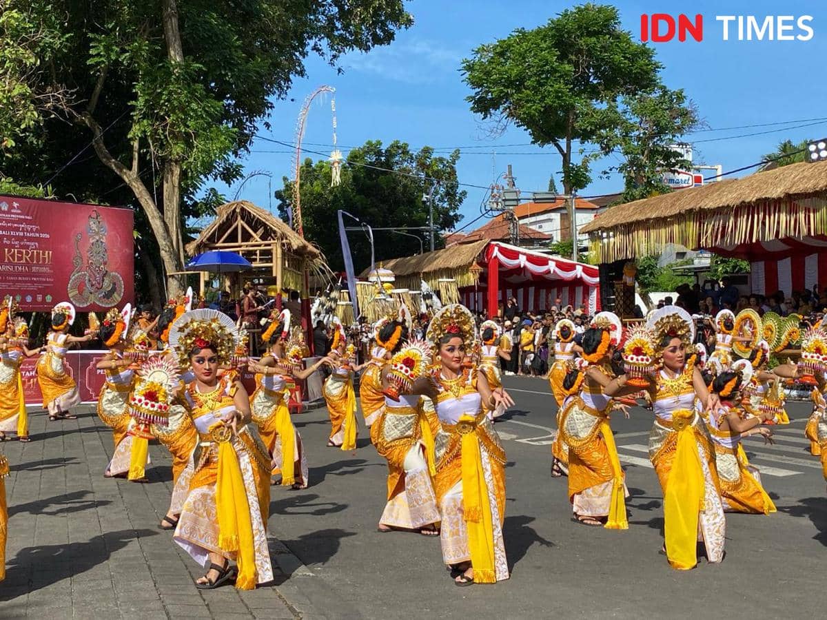 Terinspirasi Rerejangan dan Ritual Bali, Pawai PKB-46 Terasa Magis