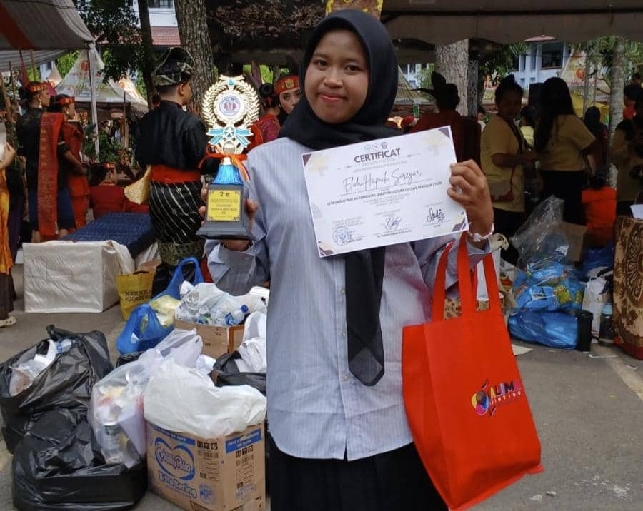 Siswi MAN Labusel Juara 2 Deklamasi Bahasa Prancis di UNIMED 2026
