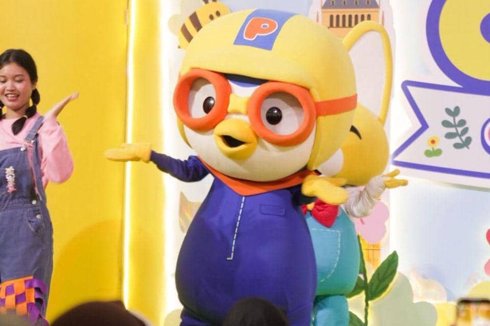 Keseruan Pororo Carnival di Kota Kasablanka