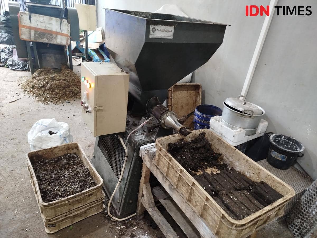 Mesin RDF pengolah sampah Gedung Sate. (IDN Times/Azzis Zulkhairil)