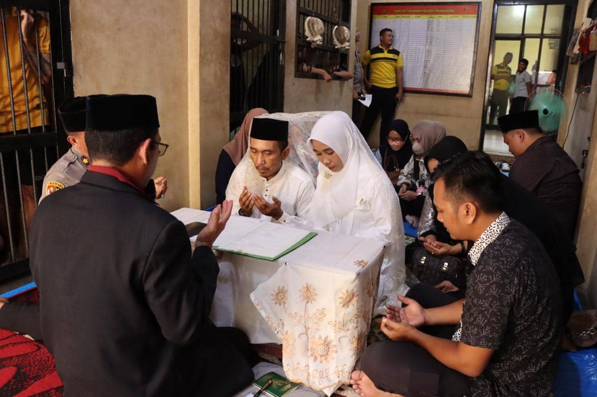 Sepekan Dibui, Tahanan Narkoba Akad Nikah di Rutan Polres Pringsewu