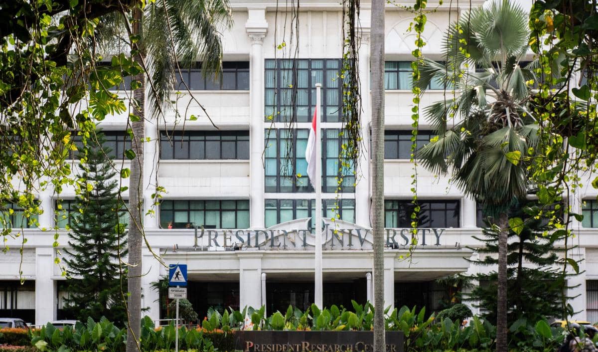 President University (president.ac.id)