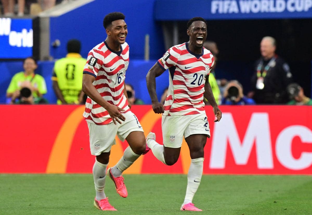 2 Gol Folarin Balogun Bikin AS Unggul 3-0 di Babak I vs Paraguay
