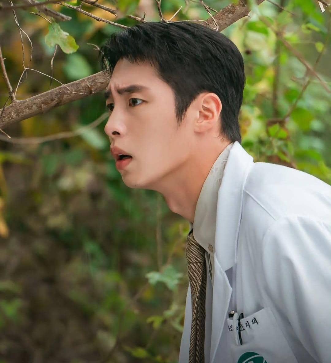 Still Cut Lee Jae Wook di drama Doctor on the Edge