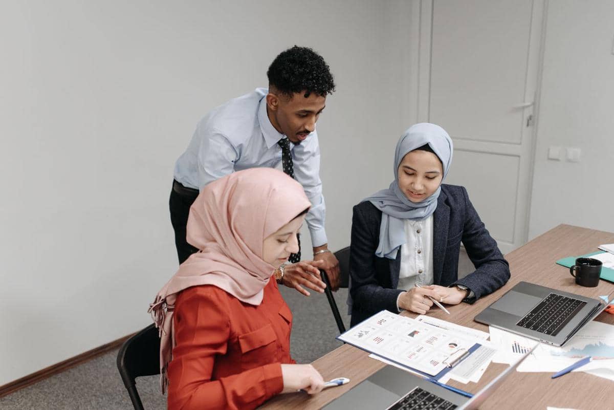 suasana kantor
