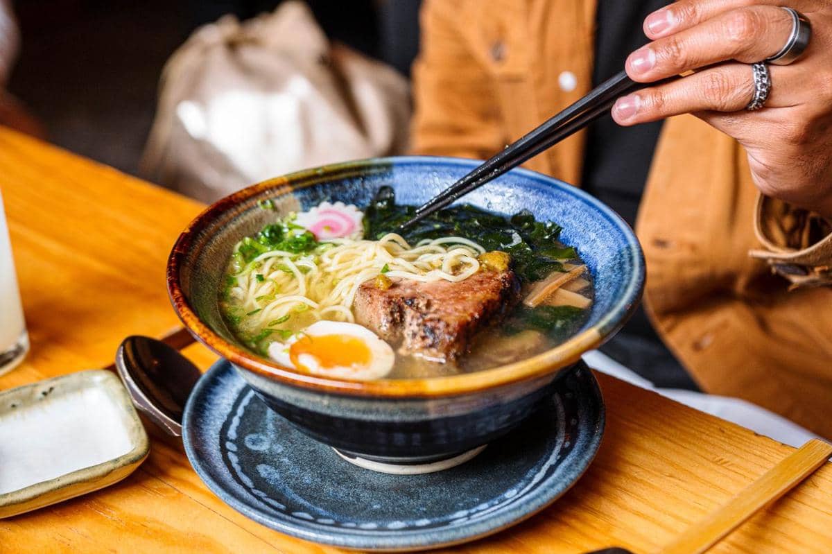ilustrasi ramen