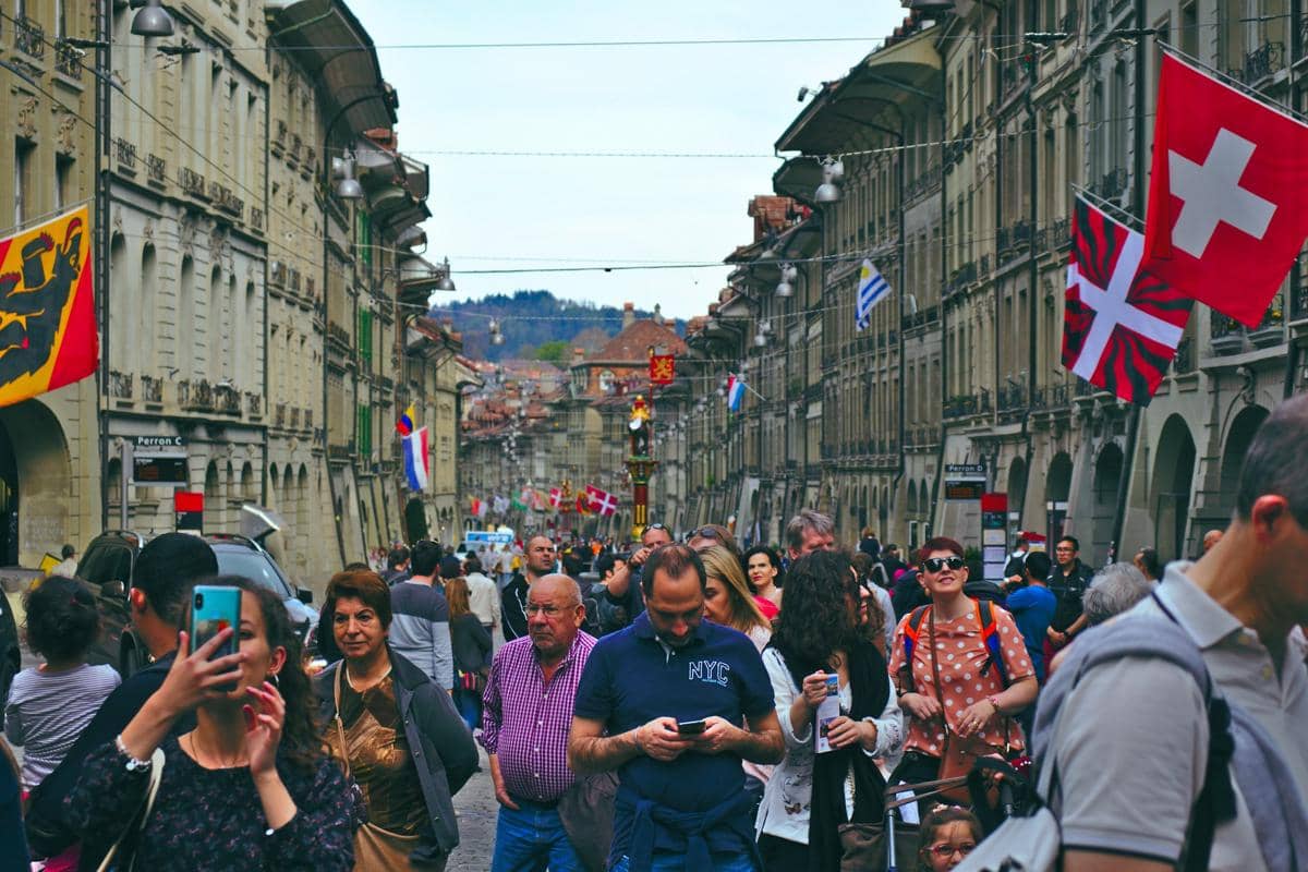 Warga Swiss Tolak Proposal Pembatasan Populasi 10 Juta Jiwa