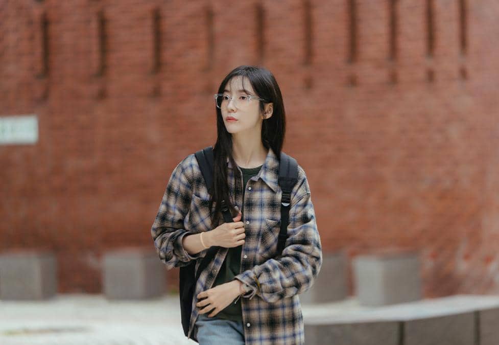still cut drama Korea See You at Work Tomorrow
