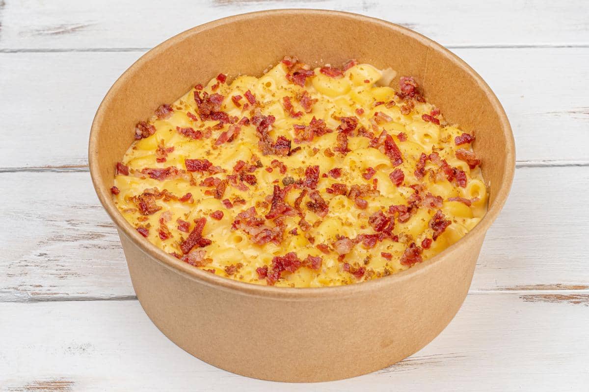 Ilustrasi baked mac and cheese