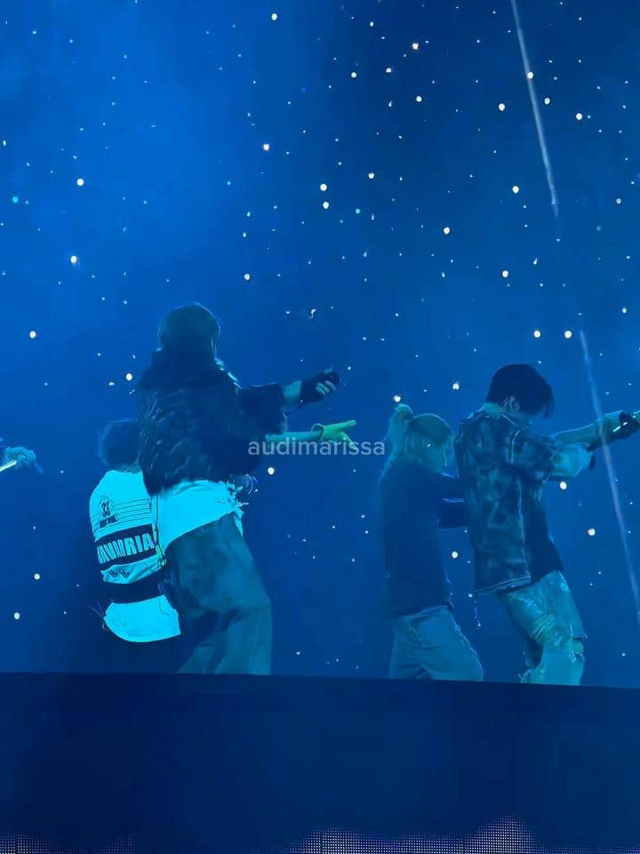 Audi Marissa nonton konser BTS di Busan