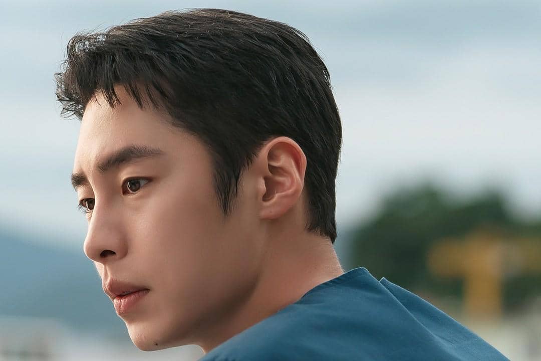 6 Perlakuan Tidak Adil Chun Sik pada Ji Ui di Doctor On The Edge