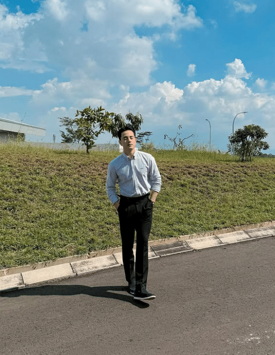potret Billy Davidson