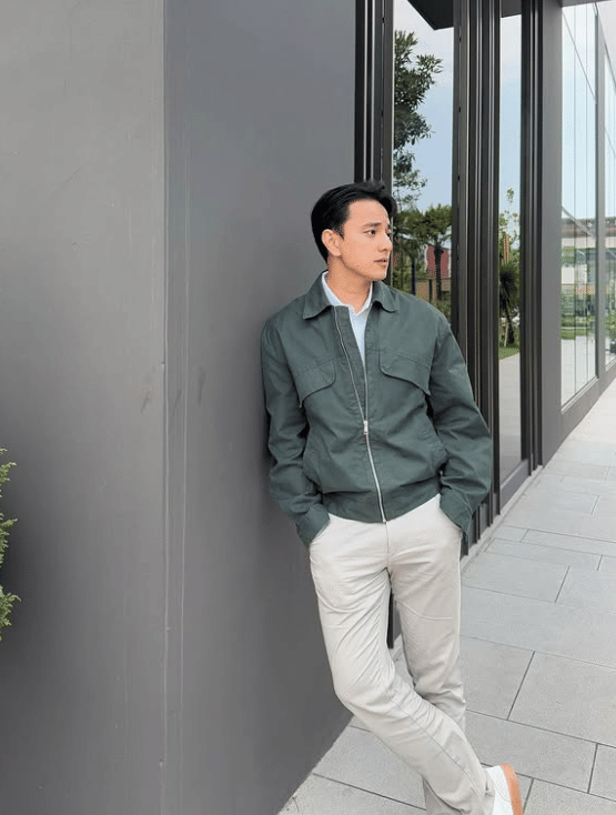 potret Billy Davidson