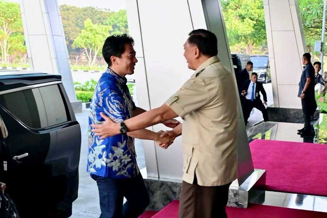 Momen Menhan Jepang Temui Prabowo saat Mahasiswa Demo di Bundaran HI