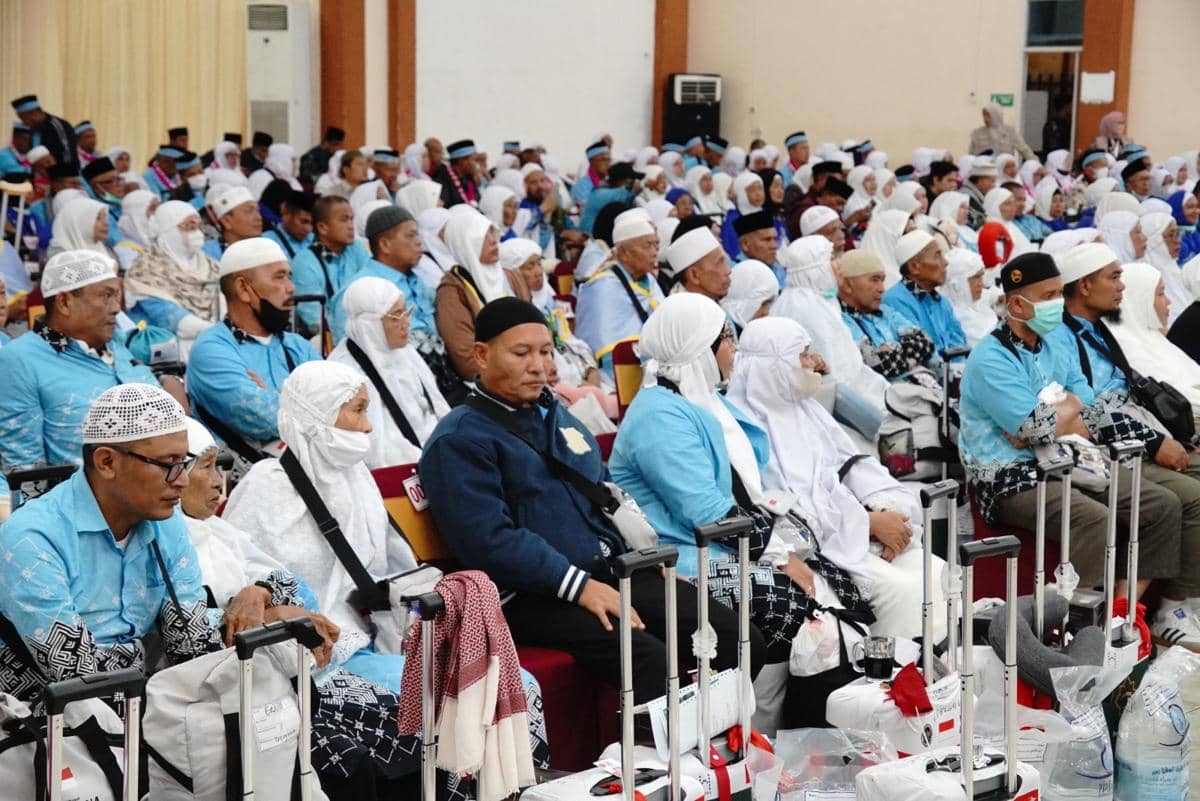 Sebanyak 357 Jemaah Kloter 11 Debarkasi Medan Tiba, Diimbau Isolasi 21 Hari