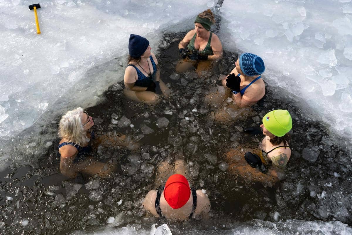 Cold Shower vs Ice Bath: Mana yang Lebih Efektif untuk Pelari?