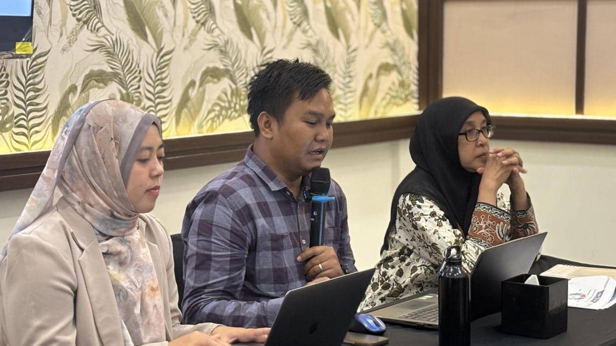 Koordinator Sumsel Bersih Bonifasius Bangun