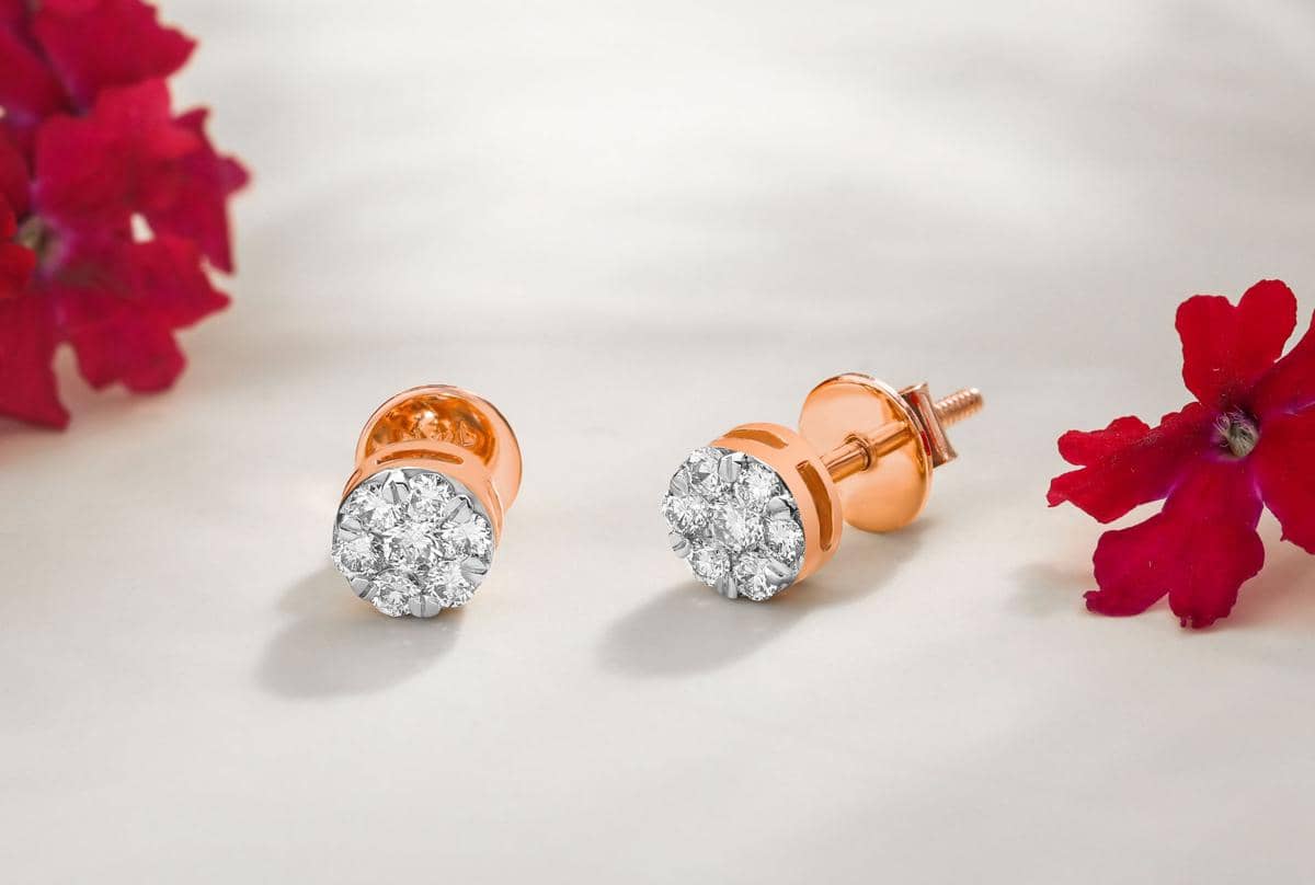 ilustrasi stud earring