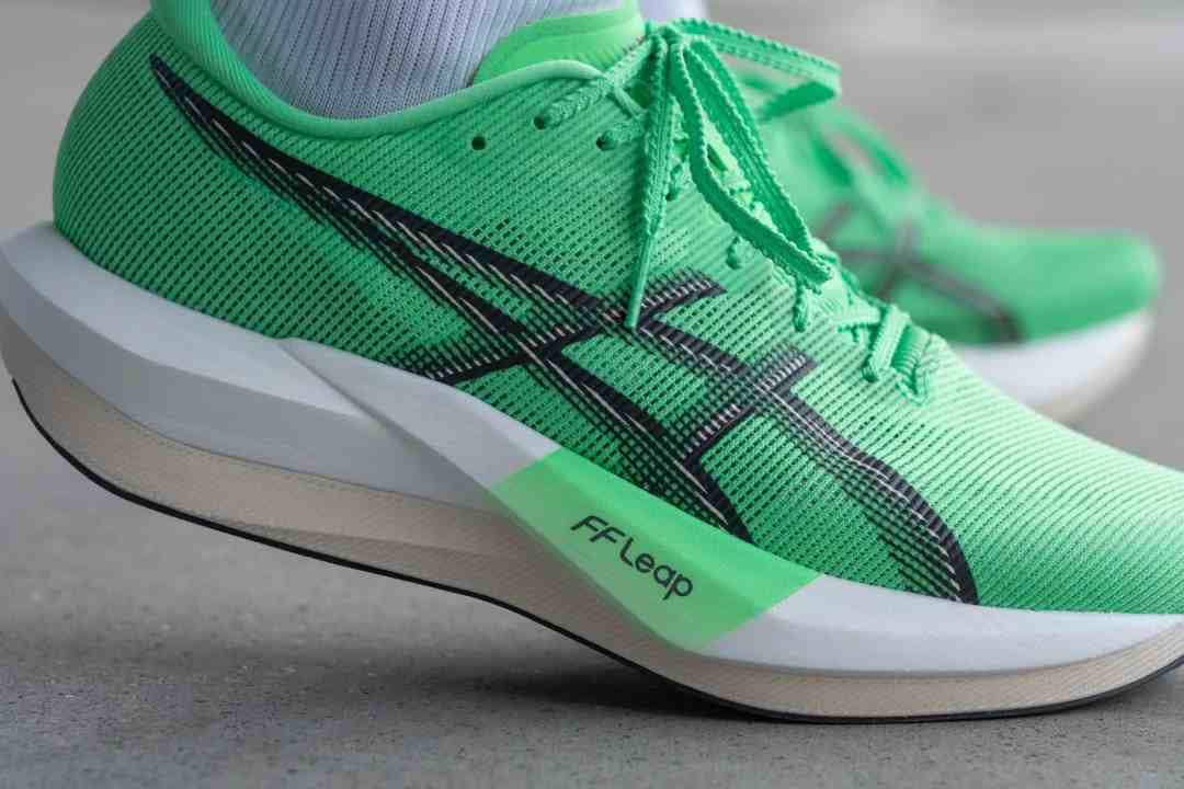 foto ASICS Magic Speed
