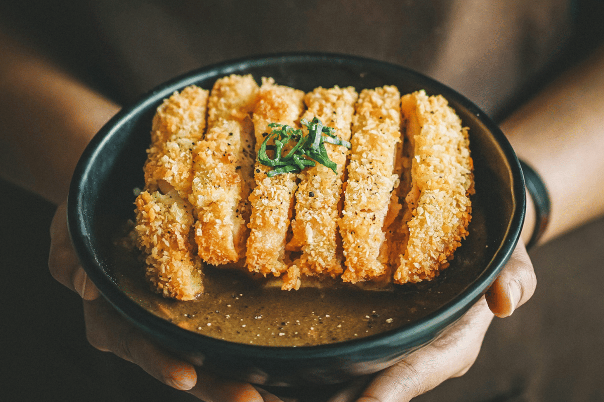Resep Chicken Katsu Ramen dengan Kuah Kaldu Creamy, Kamu Pasti Suka!