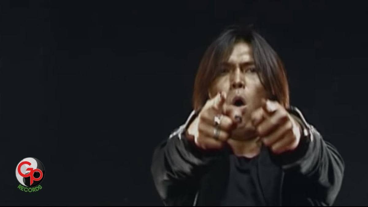 cuplikan video klip "Mati Aku Mati"