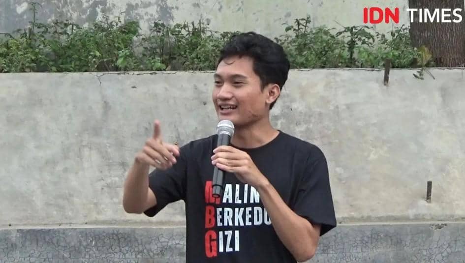 Tiyo Ardianto Eks Ketua BEM UGM Hadiri Dialog Kebangsaan di Makassar