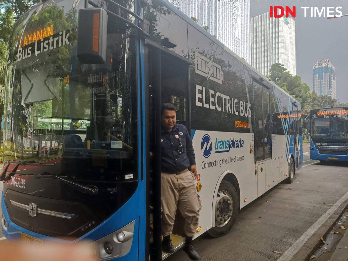 Potret Bus Transjakarta