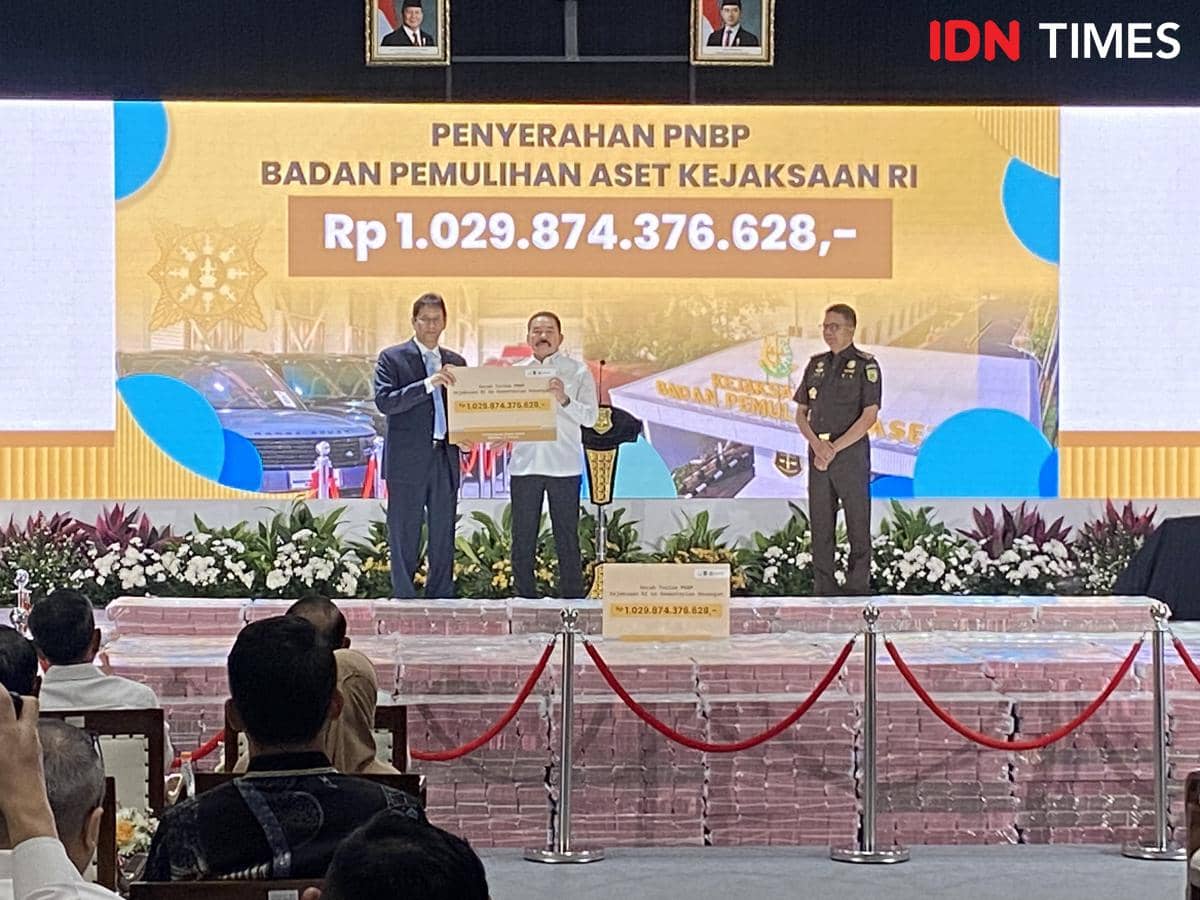 Kejagung Serahkan Total Aset Rampasan Eddy Tansil Rp82,6 M ke Menkeu