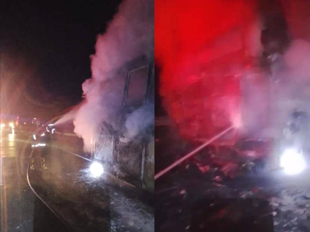 Bus Terbakar di Ruas Tol Bakter, Kerugian Ditaksir Rp500 Juta