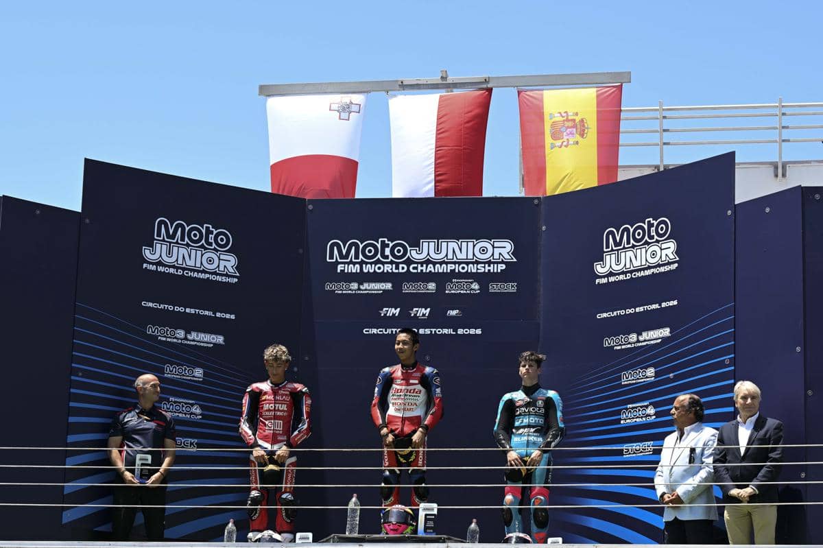 01_Race_Estoril_Round.jpg