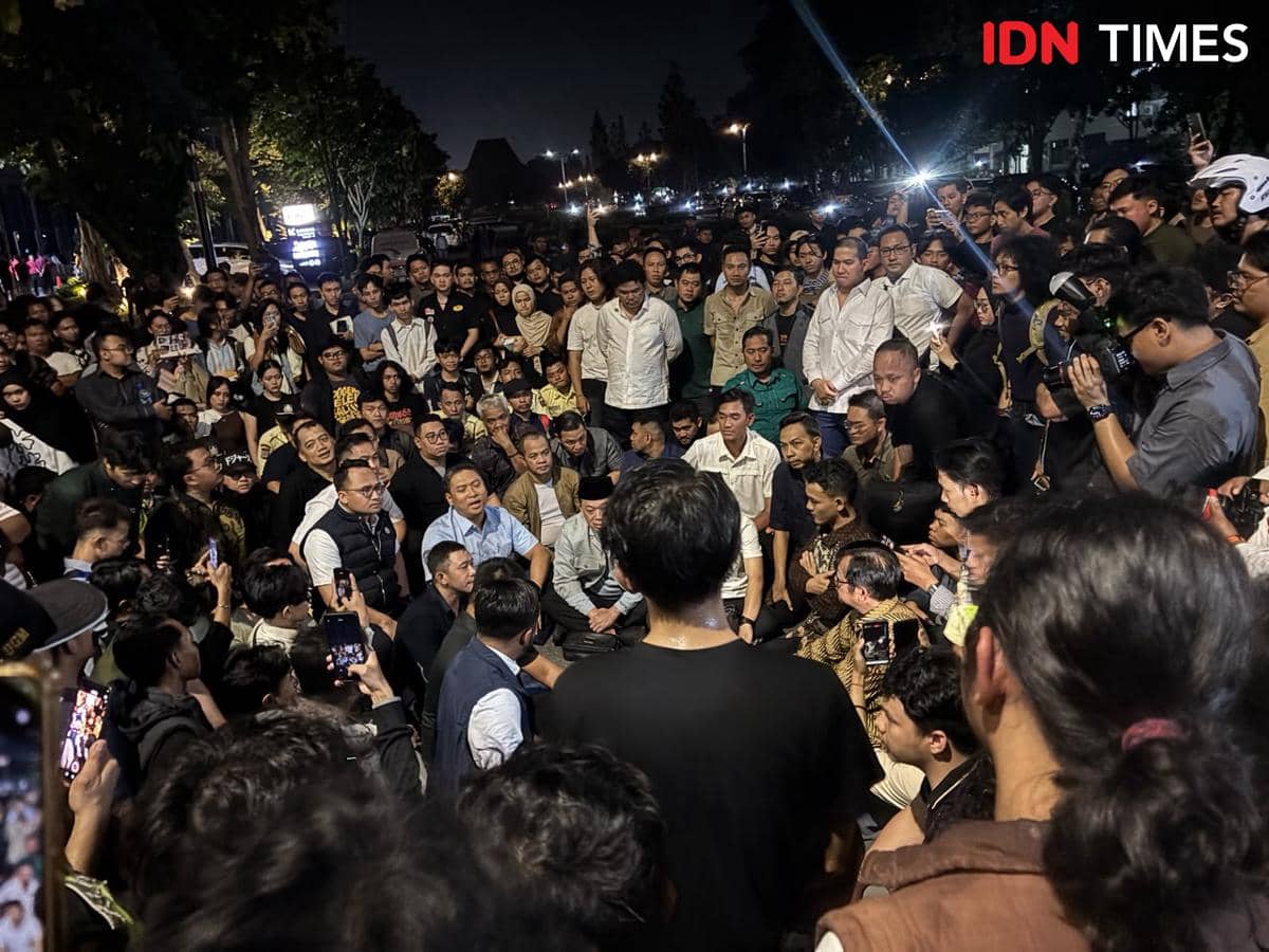 Mahasiswa Geruduk Diskusi Nusron, Budiman, dan Sudaryono di GIK UGM