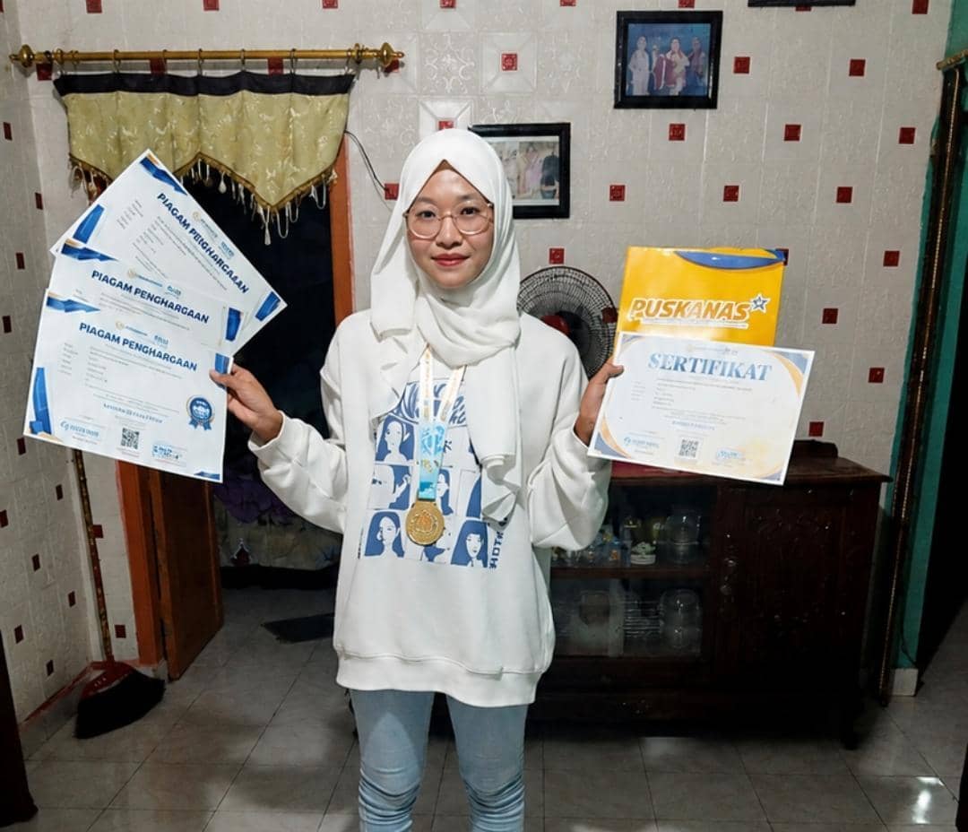 Mahasiswi Perikanan Unila Raih Emas Olimpiade Matematika Nasional