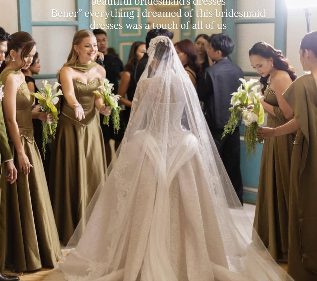 Bridesmaid-Groomsmen Jennifer Coppen dan Justin Hubner (instagram.com/jennifercoppenreal20)