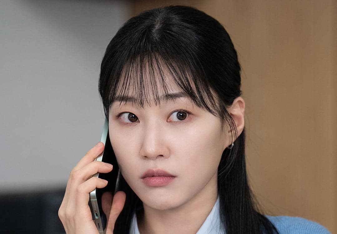 5 Alasan Kang Ha Ri Bohong pada Kakaknya di The Apartment Job
