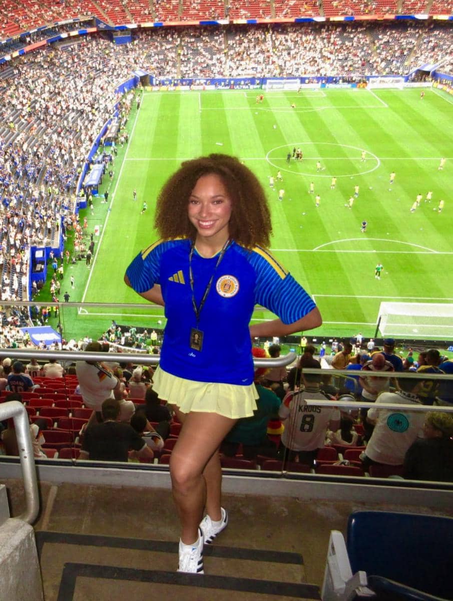Potret Beauty Queen Nonton Laga Curacao vs Jerman di Piala Dunia 2026