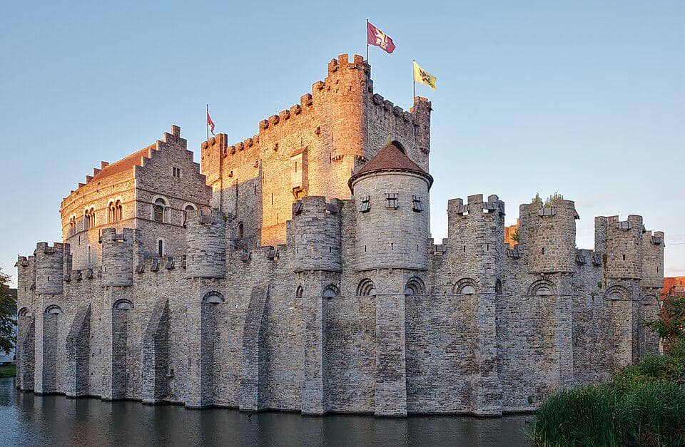 5 Fakta Kastil Gravensteen, Kastil Legendaris yang Masih Bertahan