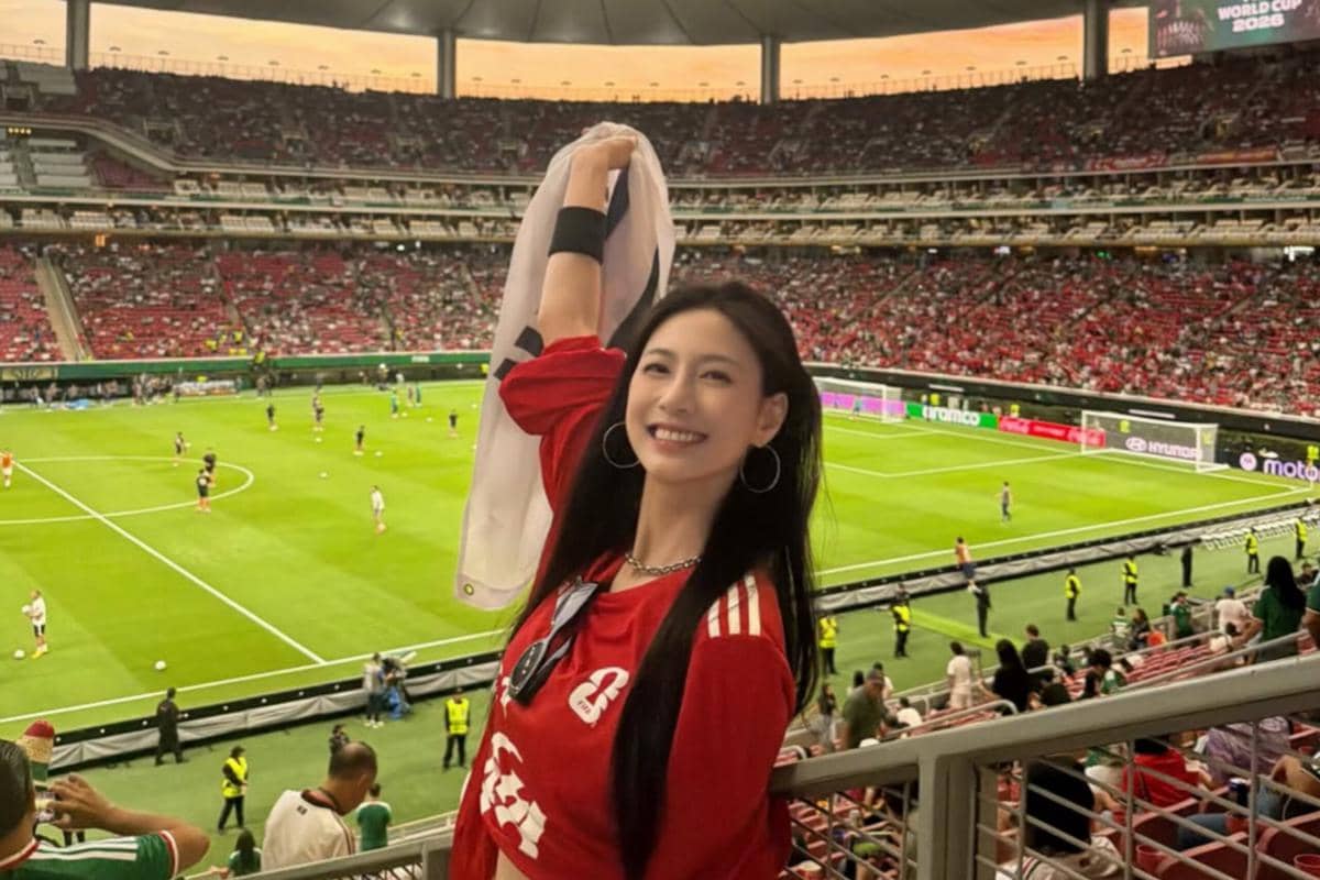 3 Artis Korea Cewek Ini Penggemar Sepak Bola, Nonton Piala Dunia?