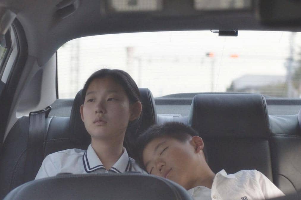 7 Film tentang Masalah Orang Dewasa Pakai POV Anak