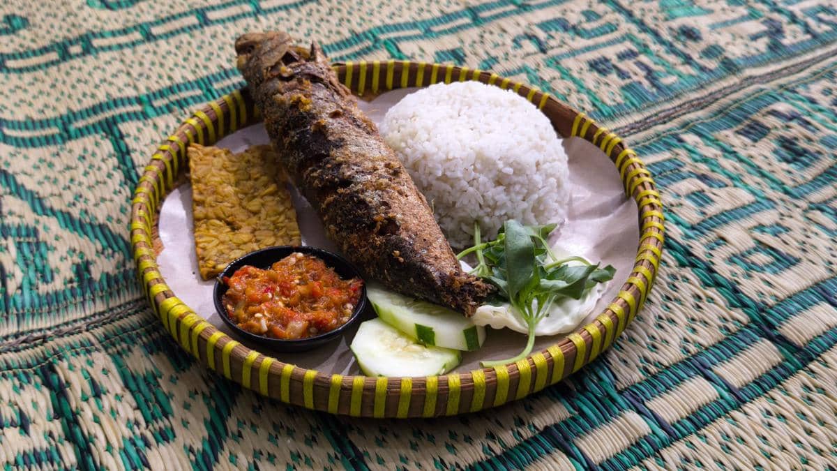 8 Makanan Pendamping Ikan Kembung Goreng dan Nasi, Maknyus!