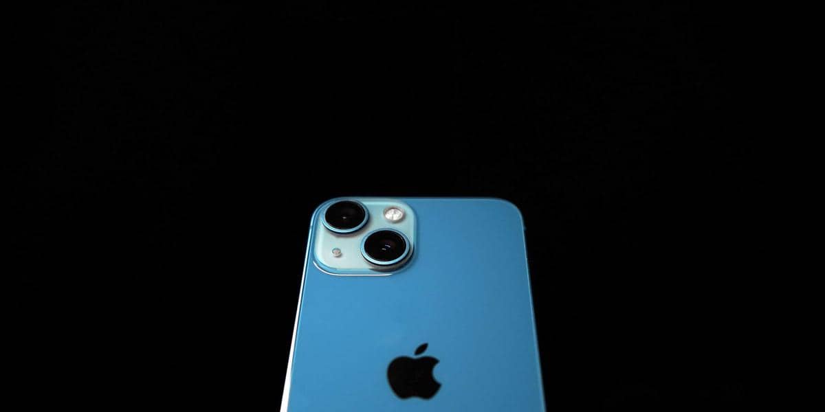 iPhone 13