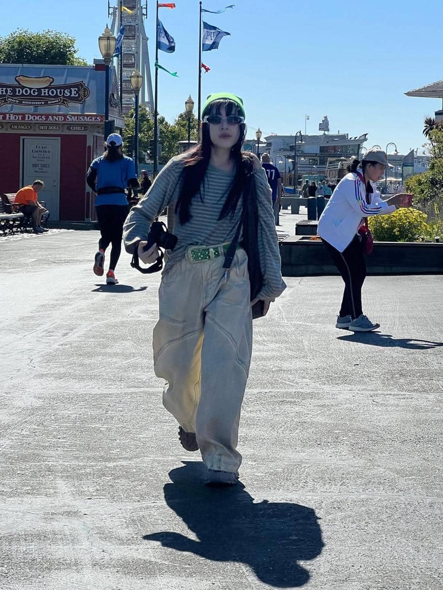 Tiara Andini jalan-jalan di Pier 39 San Fransisco
