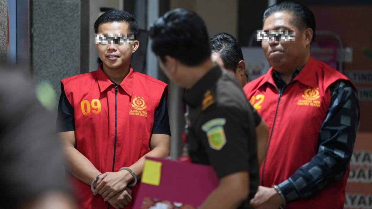 Pulang Haji Tersangka Korupsi KUR Ditahan Kejati Sumsel