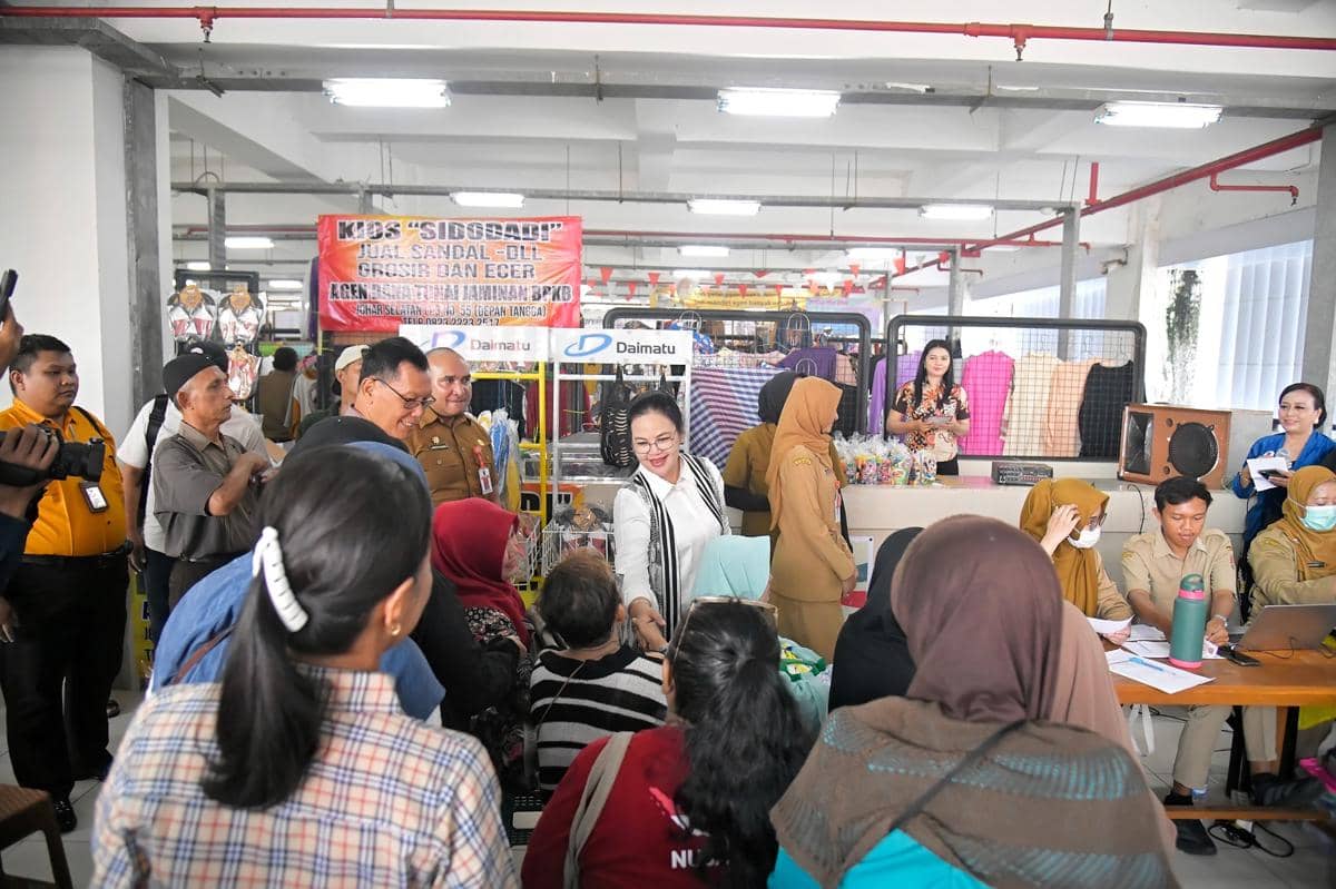 Pasar maling, pasar johar