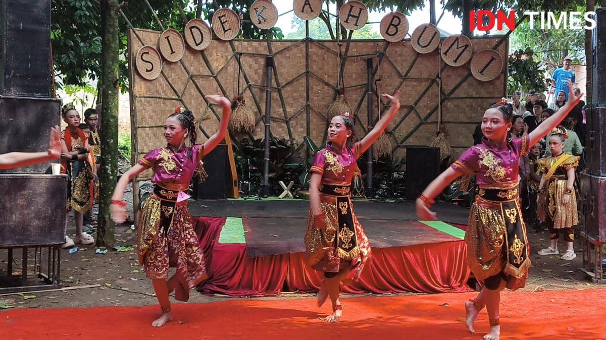Warga Mulyaharja Bogor Gelar Sidekah Bumi, Upaya Lestarikan Tradisi