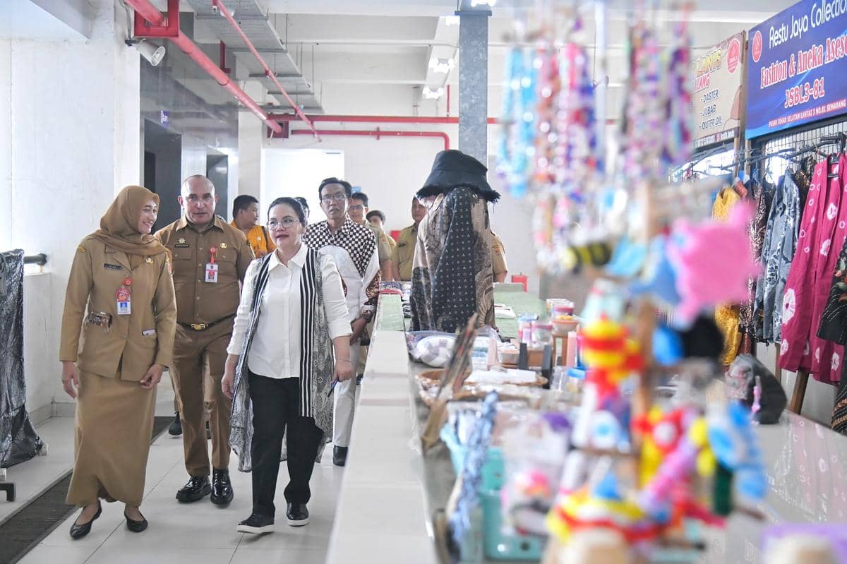 Pasar Maling, pasar johar