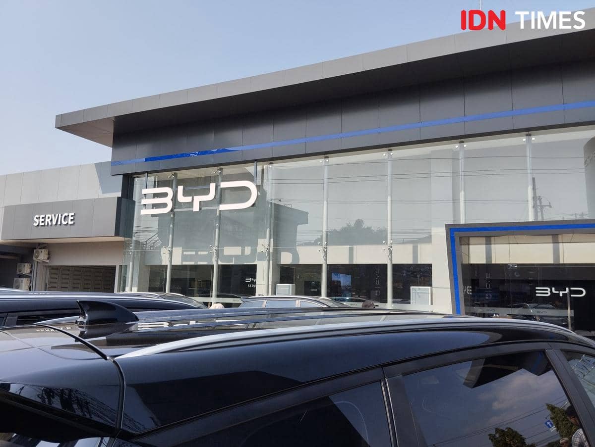 BYD Buka 4 Diler Baru di Jateng, 80 Persen Pesanan dari M6 DM, Ini Harganya