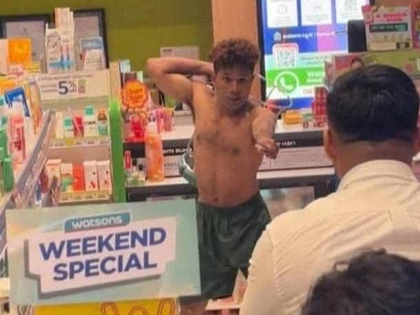 Viral ODGJ di Manado Masuk Mal Bawa Pisau, Pengunjung Panik